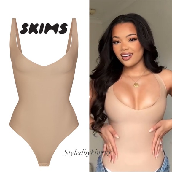 SKIMS Unlined Plunge Thong Bodysuit Small S New NWT - Picture 1 of 5